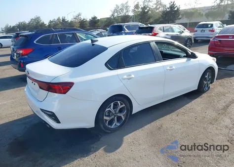 2021 Kia Forte Lxs из США, поврежденный, VIN 3KPF24AD5ME359628